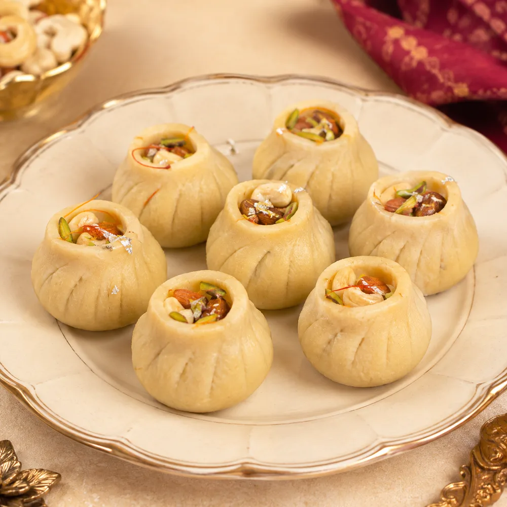 Kaju Kalash